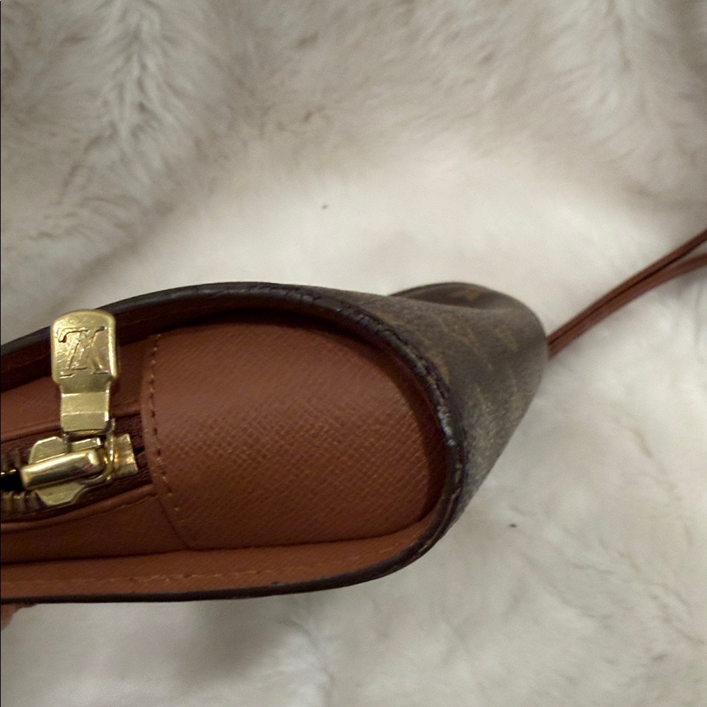 Louis Vuitton Monogram wristlet / Clutch Vintage Authentic! Excellent - Picture 12 of 13